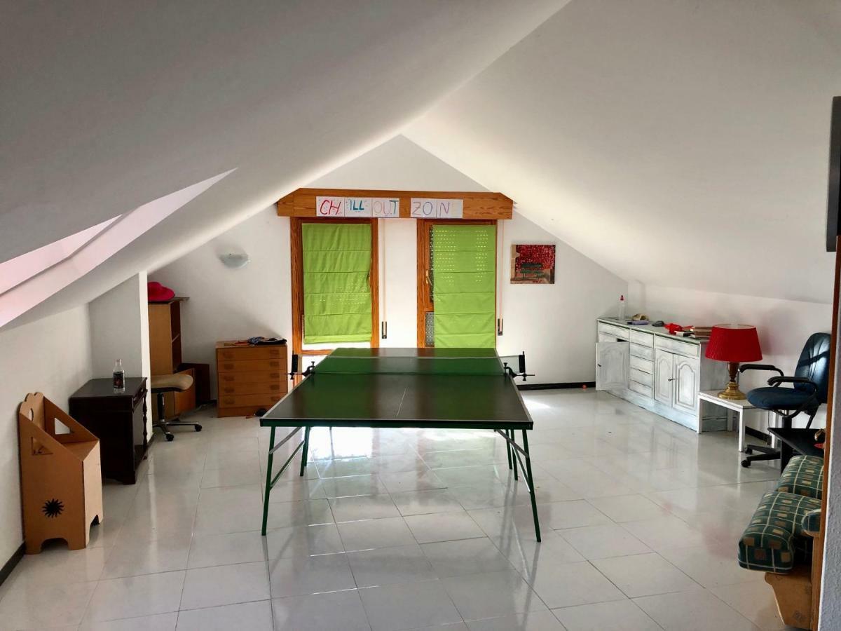 Preciosa Casa Independiente Con Piscina Cubierta Y Gran Jardin Privados Haro